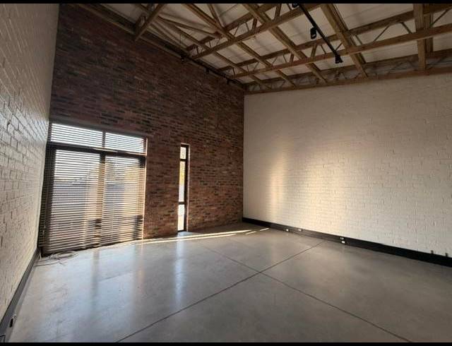 BUSINESS PROPERTY TO RENT IN WALMER